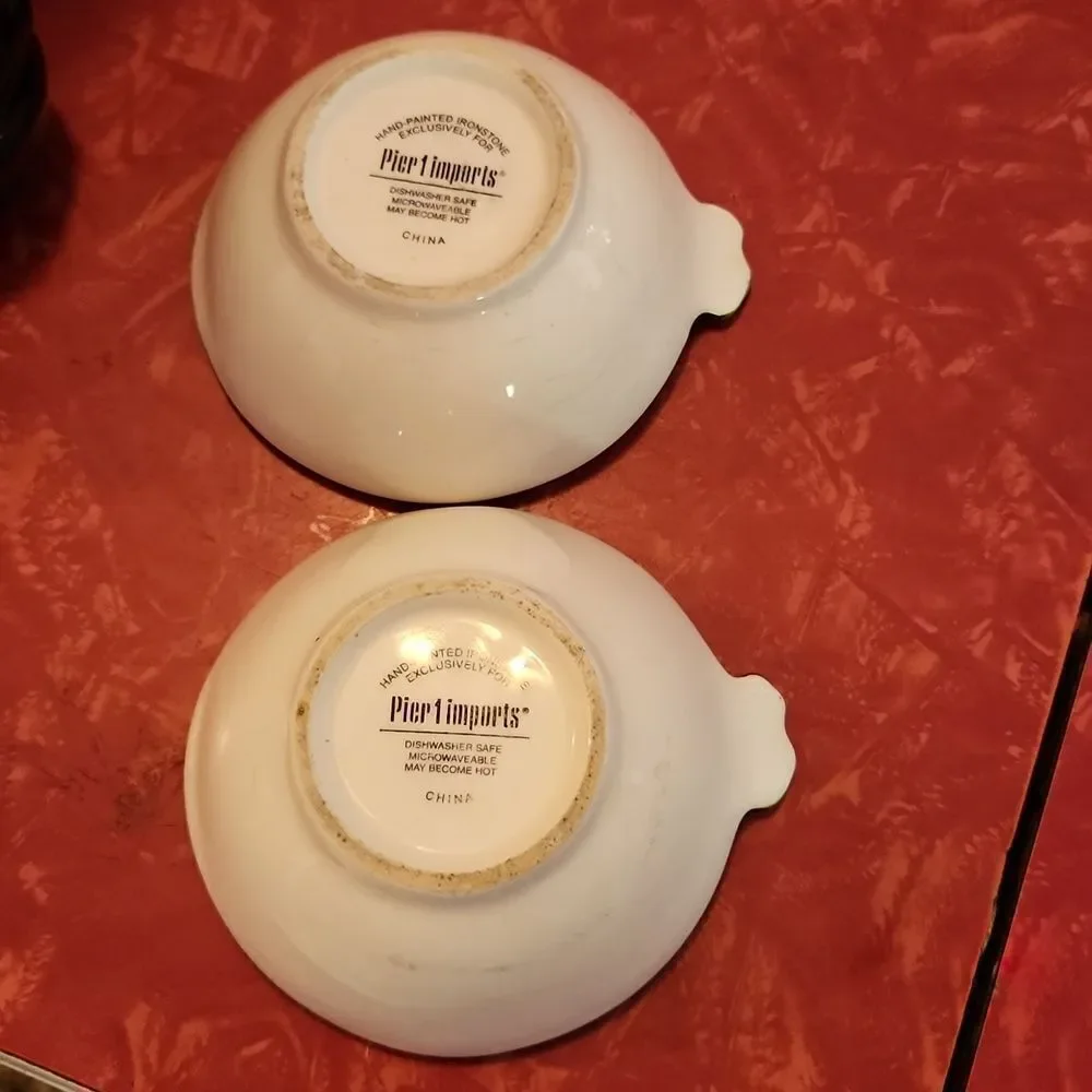 Pier 1 Onion Dish Dip Nuts Snack Set of 2